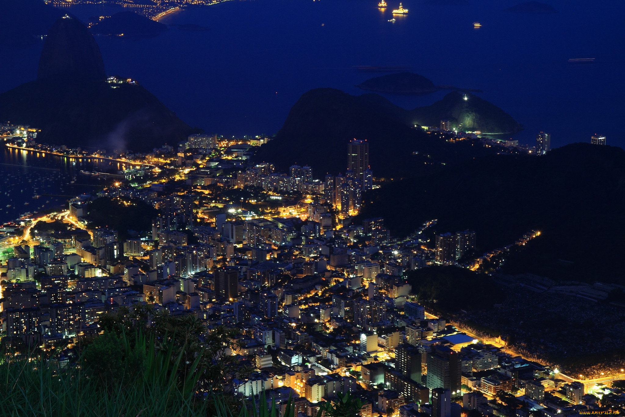Рио де жанейро ночью